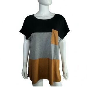 Colorblock Women's Oversized Pocket Front Tunic Tee